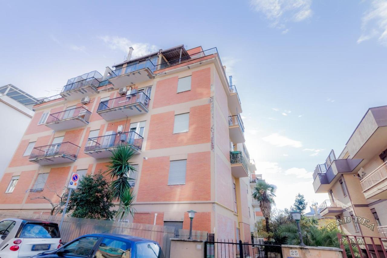 Bea Roma Acomodação com café da manhã Exterior foto